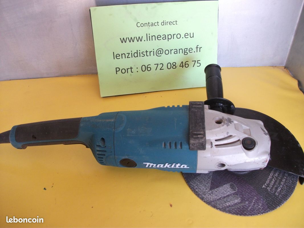 Meuleuse 230mm 2200w.MAKITA GA 9020. LIRAISON OFFERTE.