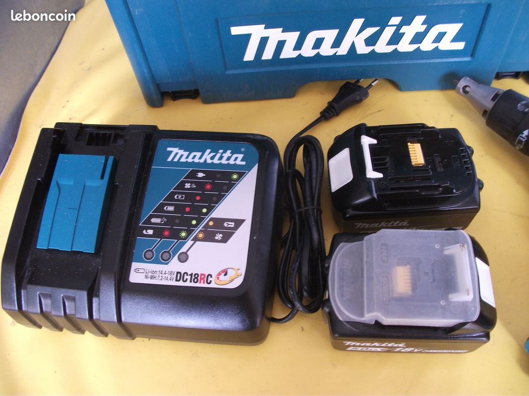 Pack Visseuse à Placo MAKITA DFS452 Brushless 18 V – 2 Batteries 5 Ah + Chargeur. Livraison offerte