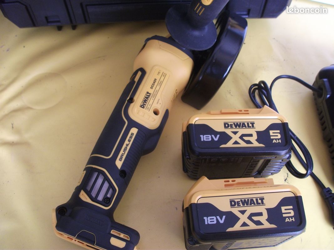 MEULEUSE D’ANGLE DEWALT DCG409 – 18 V – 2 BATTERIES 5 AH – CHARGEUR – COFFRET TSTAK