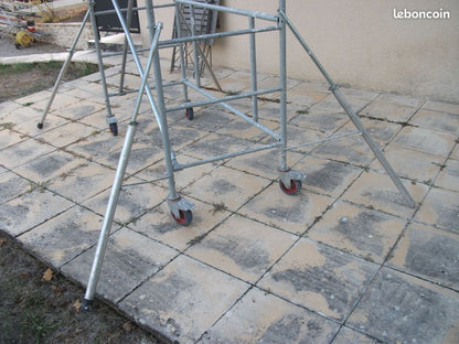 Échafaudage roulant acier DUARIB ROLLY – Occasion bon état