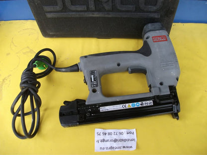 Cloueur agrafeur électrique SENCO LNS 3215. Clous AX : 15 à 32 mm