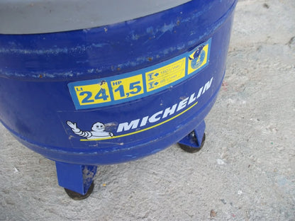 Compresseur vertical MICHELIN – 24 L  LIRAISON OFFERTE.