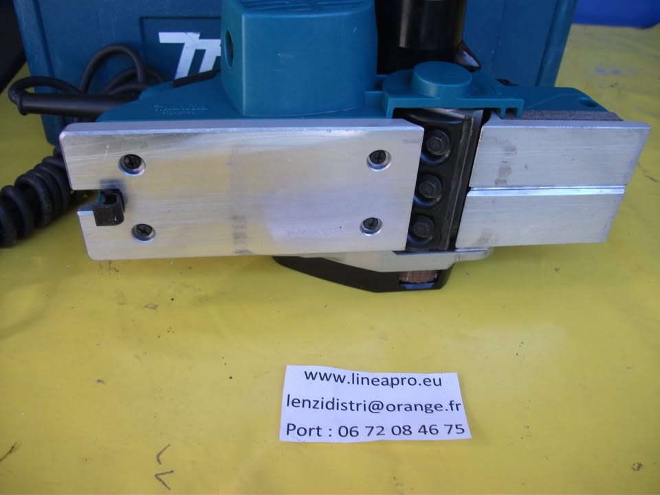 Rabot MAKITA KP0800 – 620 W – 82 mm – Dans coffret MAKPAC.  LIVRAISON OFFERTE.