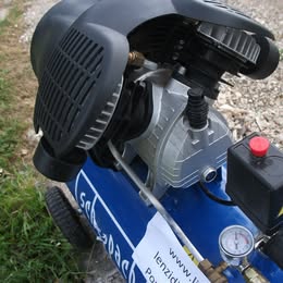Compresseur SCHEPPACH HC120DC – 100 L – 2 200 W