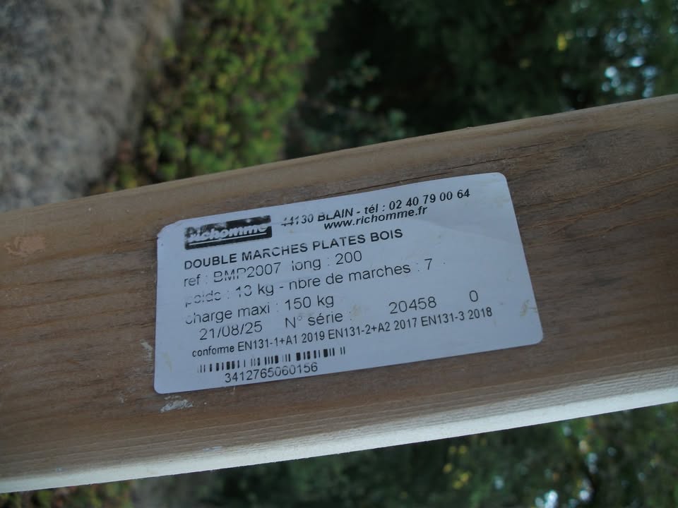 Escabeau bois RICHOMME – 7 marches