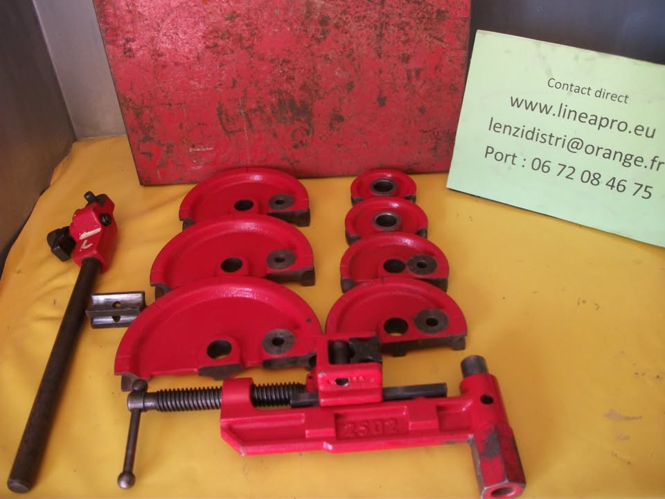 Cintreuse d'établi pour tube cuivre VIRAX 2502.  LIRAISON OFFERTE.