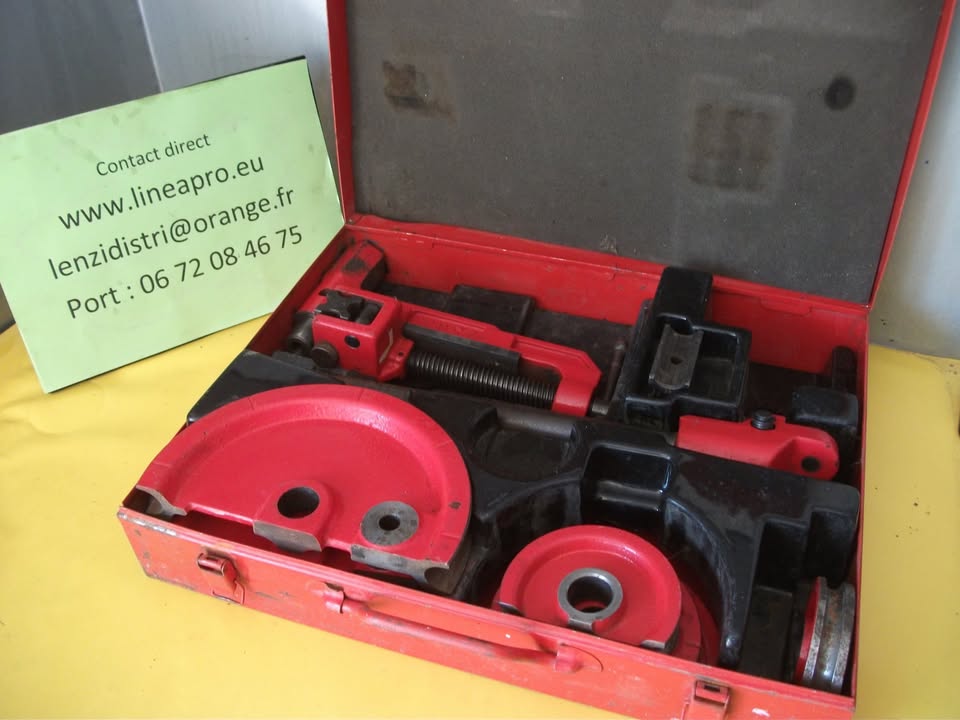 Cintreuse d'établi pour tube cuivre VIRAX 2502.  LIRAISON OFFERTE.
