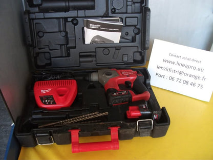 Perforateur Milwaukee M12 FUEL™ SDS-Plus – 2 Batteries 4 Ah + Chargeur. Livraison offerte.