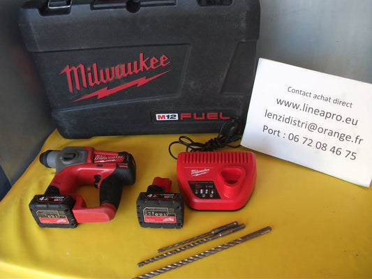 Perforateur Milwaukee M12 FUEL™ SDS-Plus – 2 Batteries 4 Ah + Chargeur. Livraison offerte.