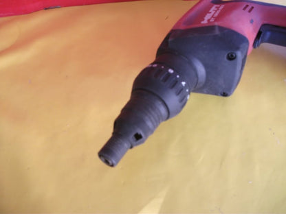 Visseuse pour construction métalique  HILTI ST 1800 A22 nue. Livraison offerte.