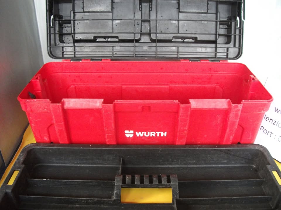 CAISSE D’OUTILLAGE WÜRTH – 660 × 260 × 248 MM Occasion bon état.