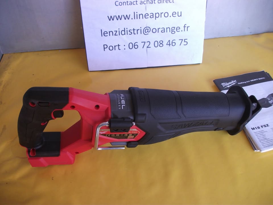 MILWAUKEE M18 FSZ. SCIE SABRE – 18 V – BRUSHLESS neuve. Port offert.