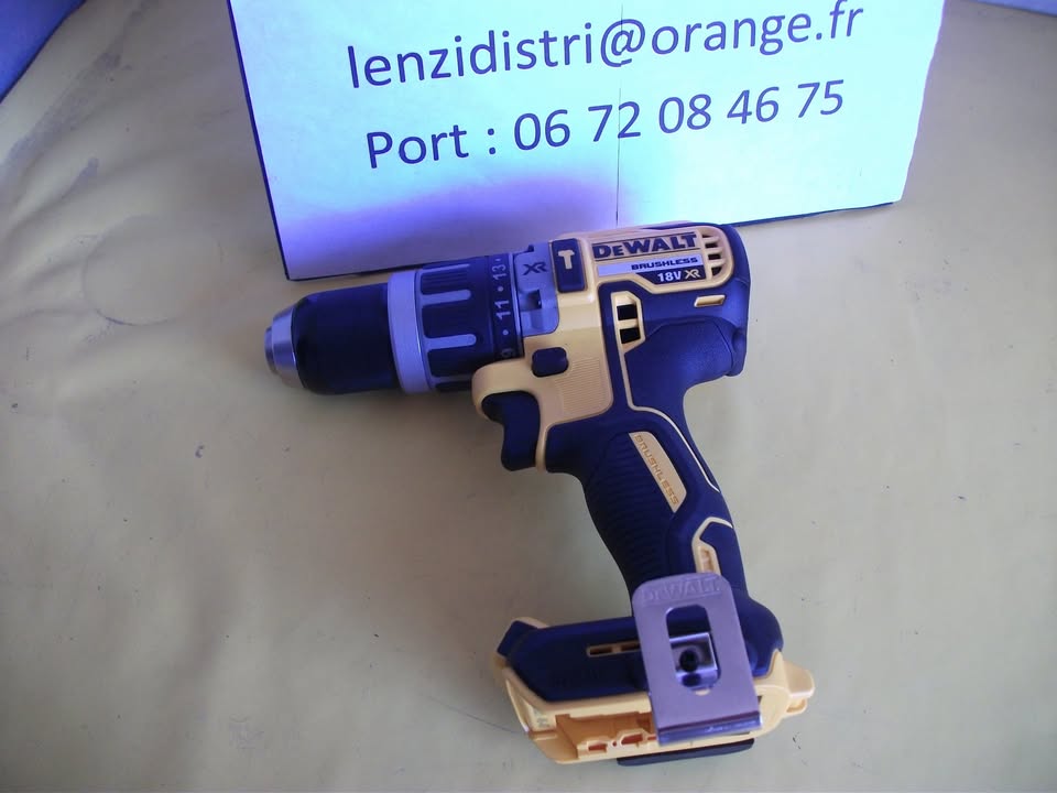 DEWALT DCD796. PERCEUSE-VISSEUSE À PERCUSSION – 18 V – BRUSHLESS.