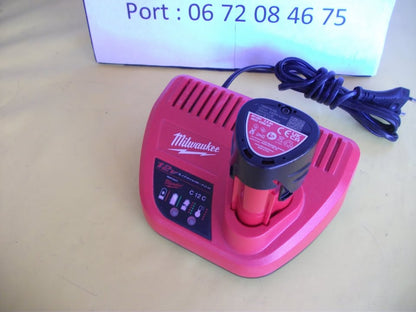 MILWAUKEE M12. PACK CHARGEUR + BATTERIE 12 V – 2 Ah neuve.