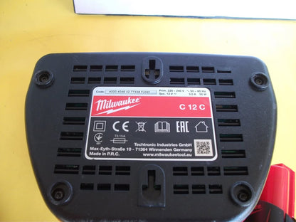 MILWAUKEE M12. PACK CHARGEUR + BATTERIE 12 V – 2 Ah neuve.