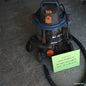 Aspirateur eau et poussières DEXTER 1500 W. Prise d'asservissement