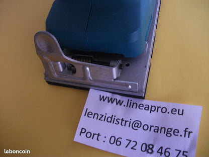 Ponceuse vibrante MAKITA BO3700