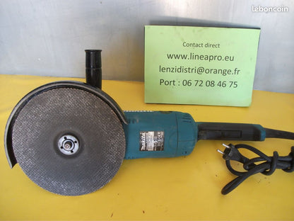 Meuleuse 230mm 2200w.MAKITA GA 9020. LIRAISON OFFERTE.
