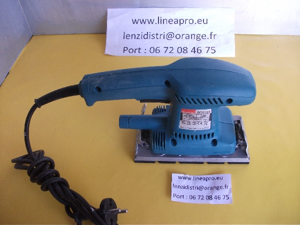 Ponceuse vibrante MAKITA BO3700