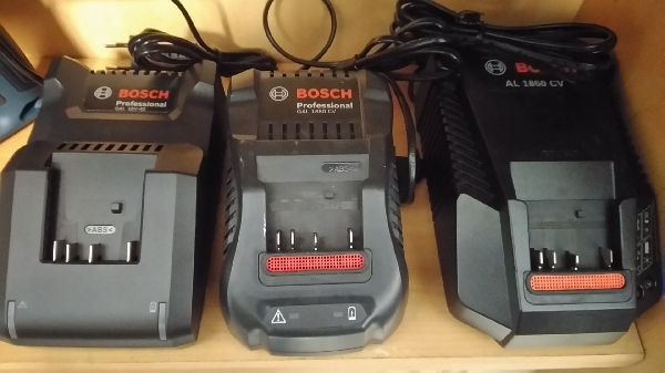 Chargeur BOSCH 